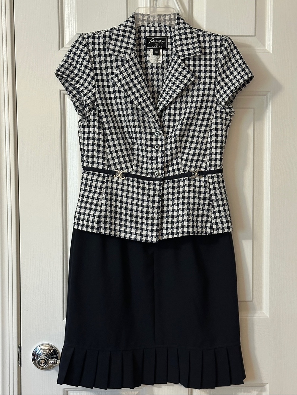 Suit Suit Dark Navy & White skirt suit set